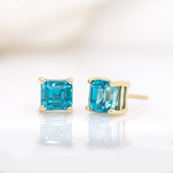 5.2cts Cambodian Blue Zircon Stud Earrings in 14K Solid Gold | 6mm - Picture 4 of 8